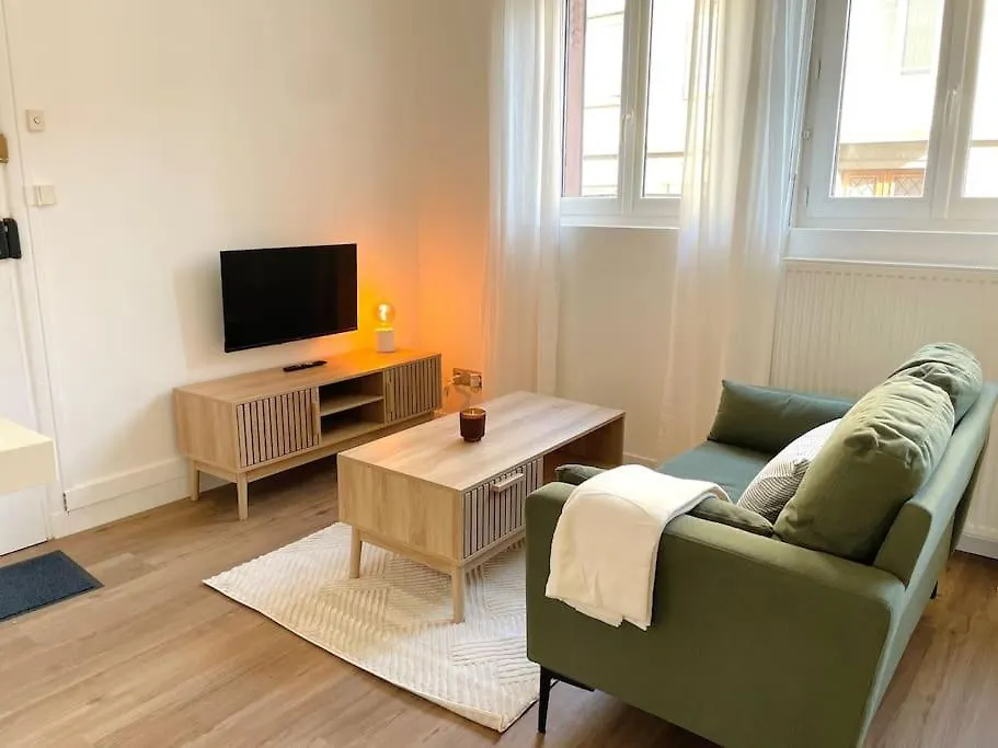 Apartment La Suite Lagom, Relax & Quiet Beauvais France