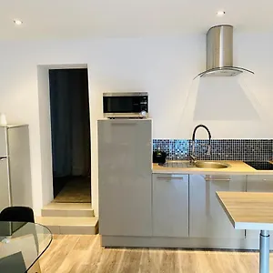 Le Raffiné Et Paisible Appartement