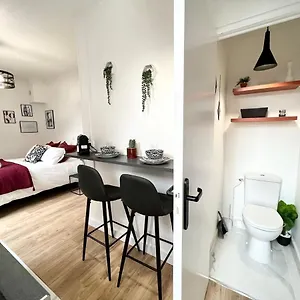 Le Joy, Au Coeur De La Apartment