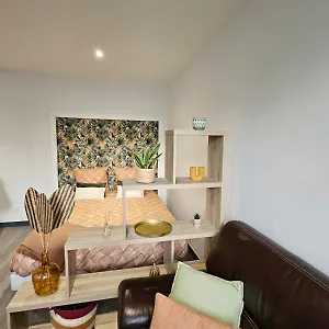 Nassau2 F1 Apartment