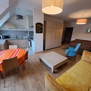 A Stondeta Apartment